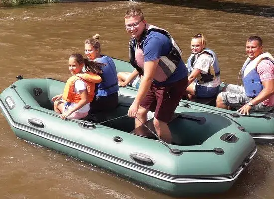 Gdzie zjeść w Bardo? Odkryj najlepsze restauracje i lokale gastronomiczne