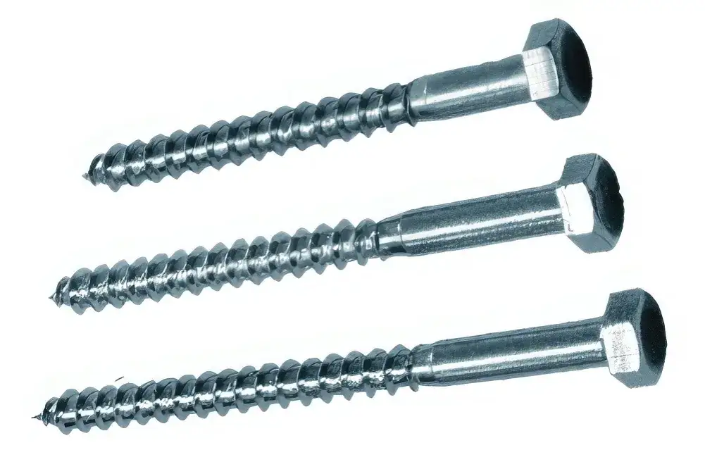 Jakie wkręty do boazerii wybrać, aby uniknąć problemów z montażem?