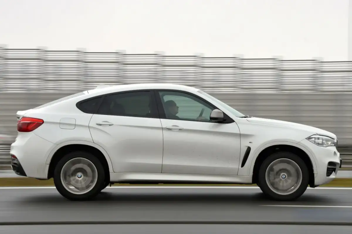 BMW X6 - opinie użytkowników. Zalety i wady luksusowego SUV-a