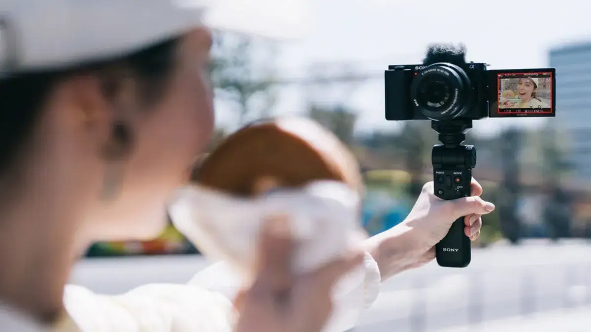 Najlepszy aparat do filmowania dla początkujących – uniknij błędów