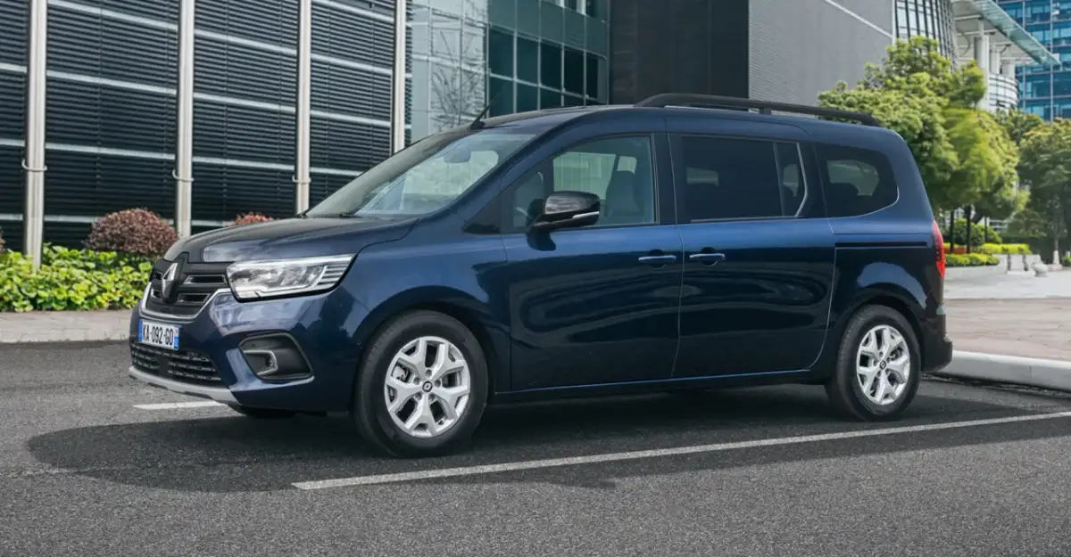Renault Kangoo: Co oferuje ten model i czy warto go kupić dla rodziny?