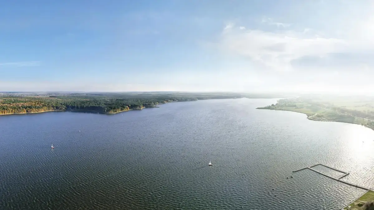 Zalew Zemborzycki atrakcje: Co warto zobaczyć i czego unikać?