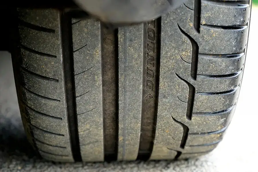 Cuándo es recomendable cambiar los neumáticos para evitar accidentes