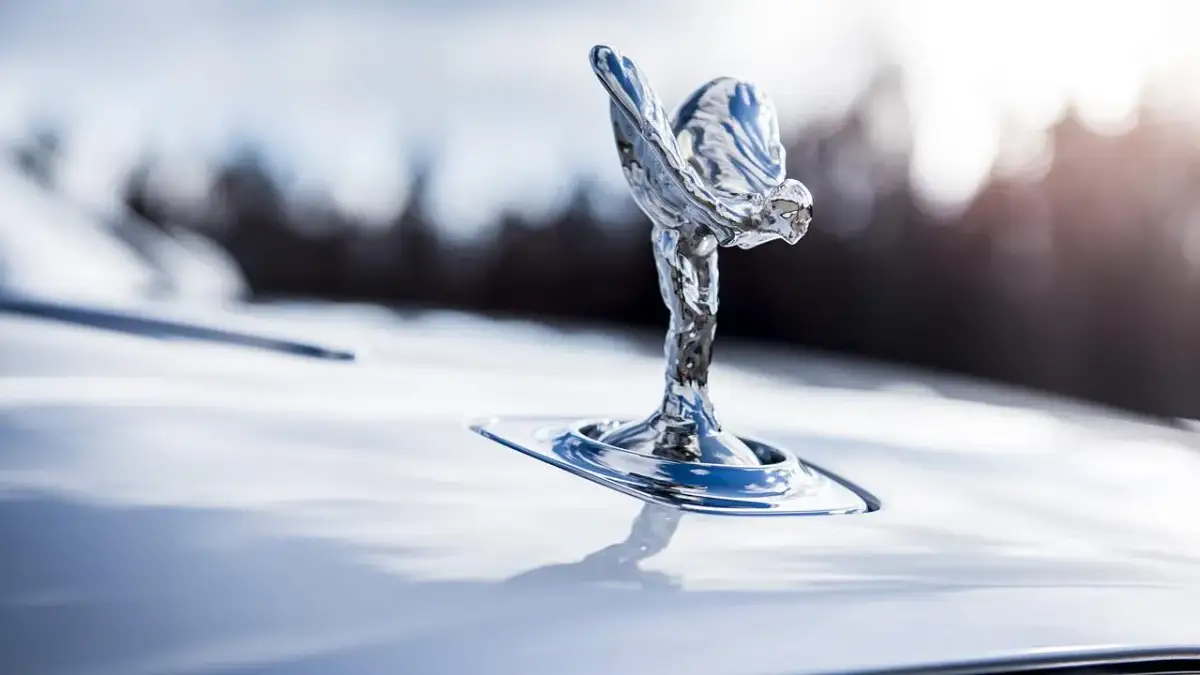 Figurka Rolls Royce: Historia i znaczenie Spirit of Ecstasy
