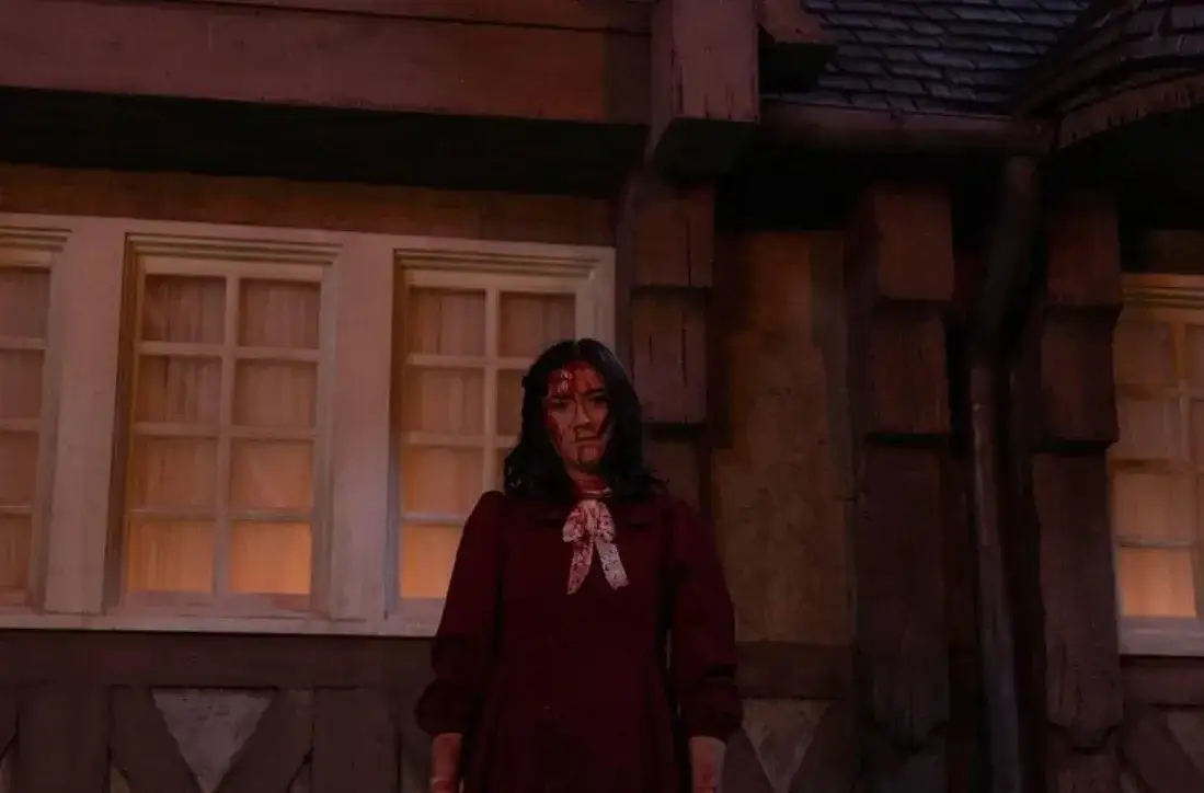 Sierota horror: Mroczne tajemnice i psychologiczne napięcie filmu