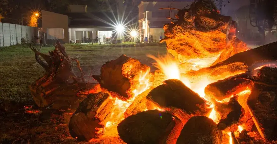 Jak zrobić ognisko na działce - bezpieczne i łatwe kroki do sukcesu
