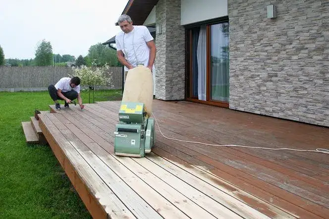 Kiedy olejować taras, aby uniknąć uszkodzeń i cieszyć się trwałością?