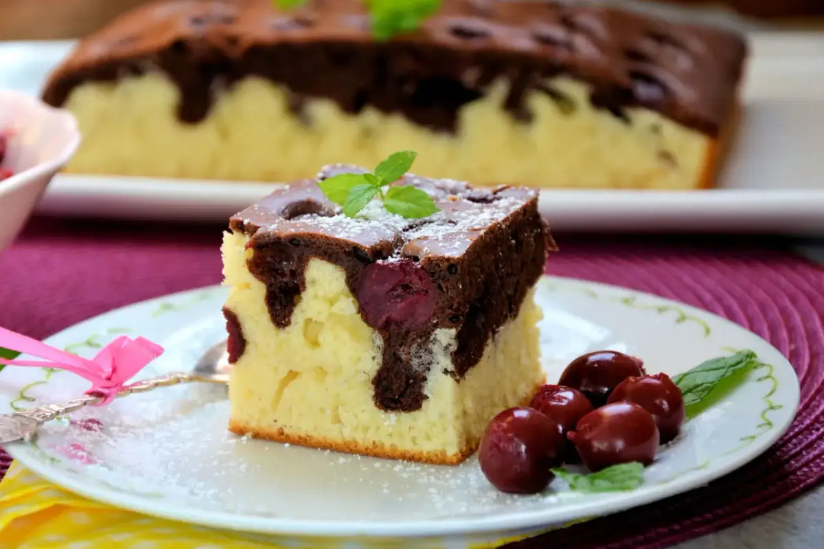 Sprawdzone przepisy na ciasta z Facebooka – najlepsze propozycje i wskazówki