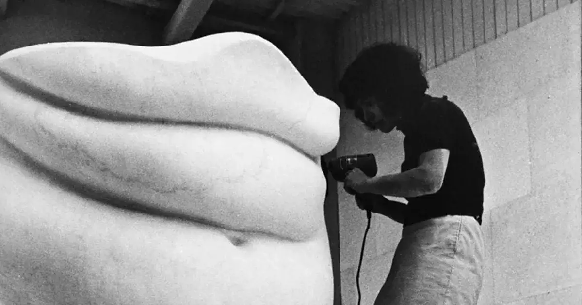 Alina Szapocznikow rzeźby: odkryj niezwykłe techniki i inspiracje