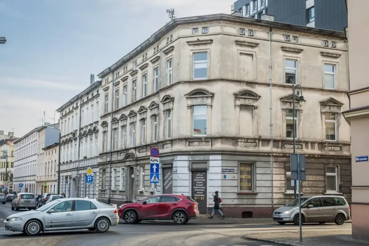 Ile kosztuje remont elewacji kamienicy? Poznaj ukryte koszty i oszczędności