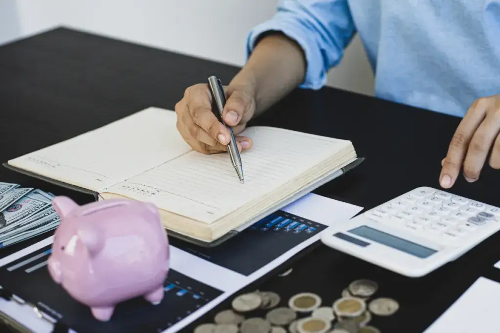 Jak działa chwilówka? Poznaj ryzyka i ukryte koszty pożyczek