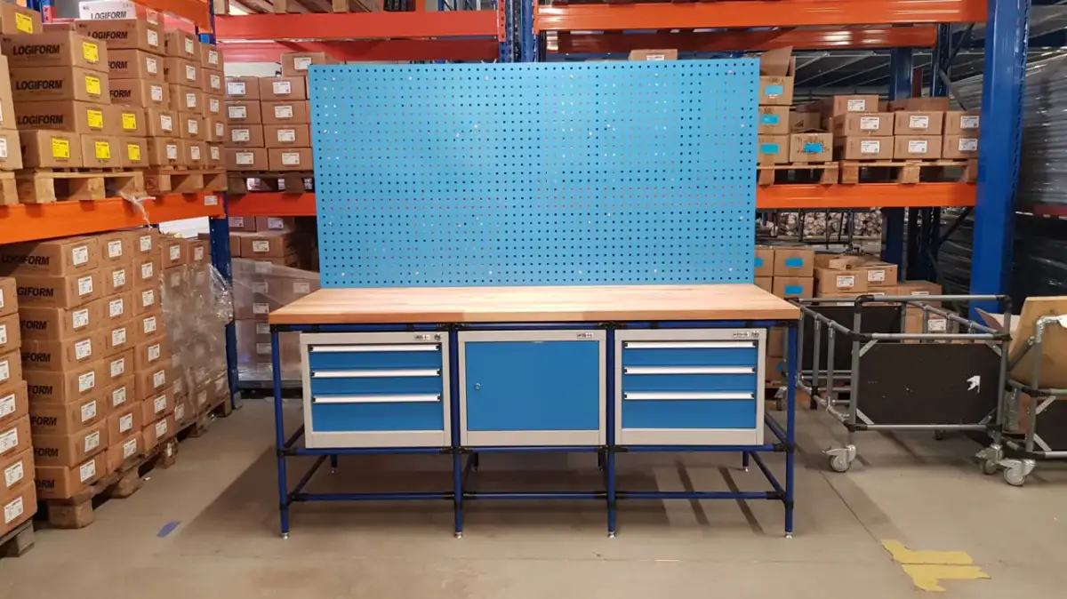 Szukasz idealnego stołu montażowego? Poznaj rozwiązania sklepu Flexlean