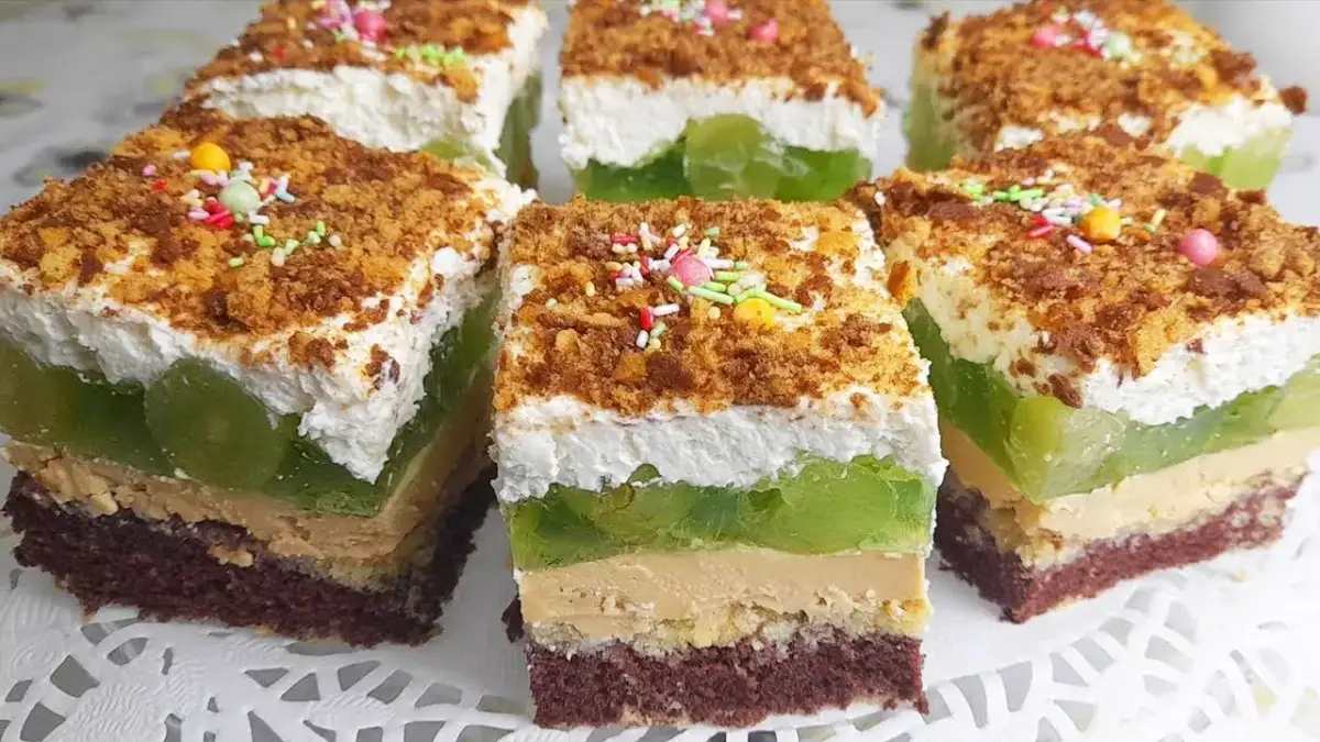 Przepis na pyszne ciasto z lilią wodną – prosty deser z kwiatowym akcentem