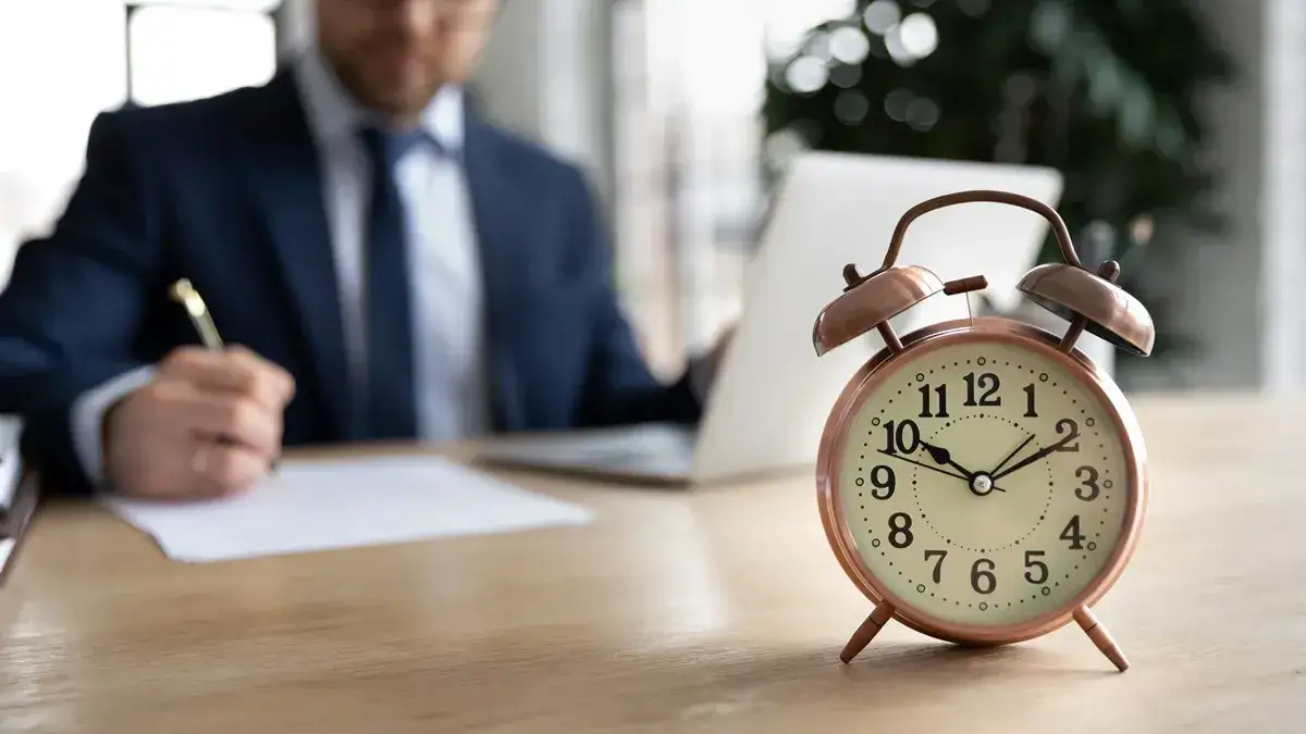 4 dniowy tydzień pracy w jakim kraju? Oto najnowsze informacje i plany