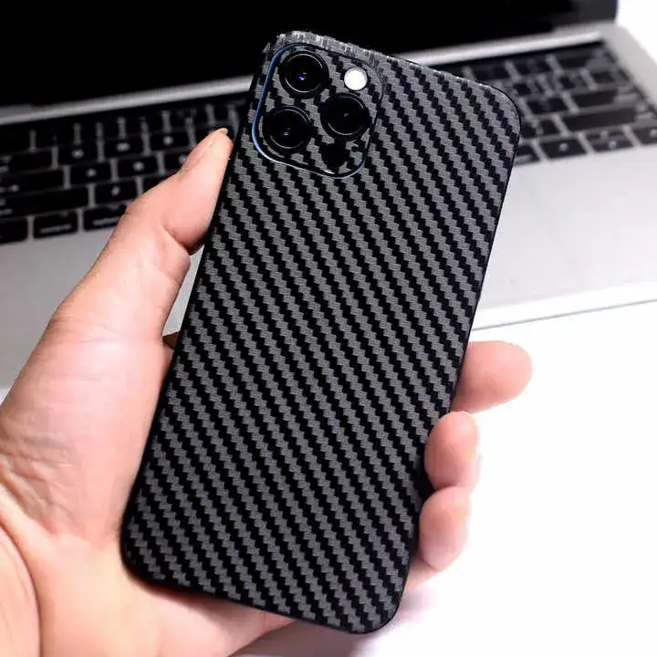 Najlepsze folie druk iPhone: jak chronić ekran przed zniszczeniem