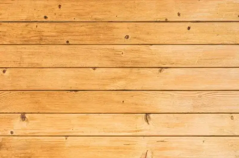 Czym pomalować boazerię świerkową? Najlepsze farby i techniki malowania