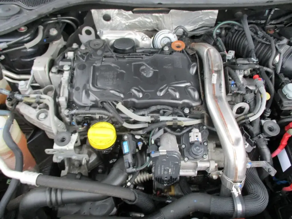 Renault Laguna 3 jaki silnik wybrać? Porównanie, problemy i koszty utrzymania