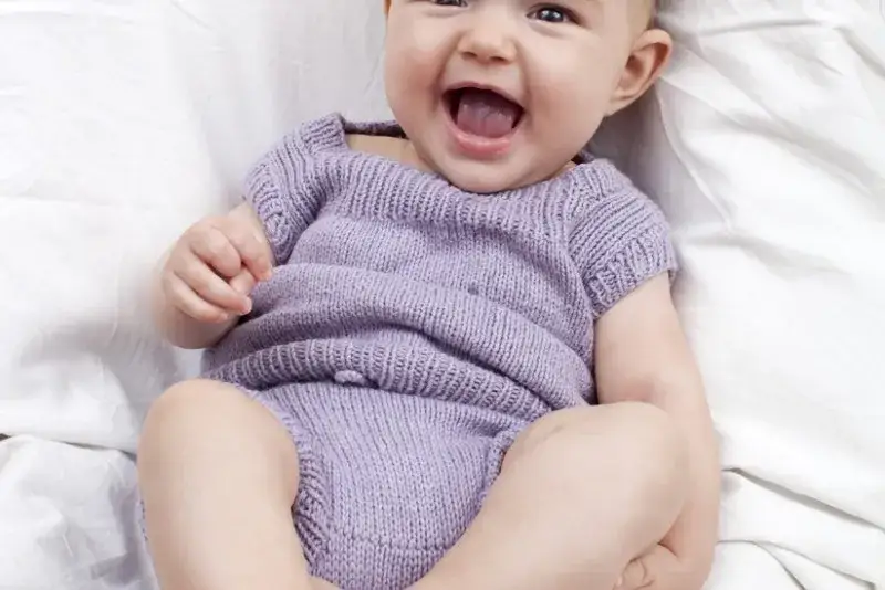 Ile powinno ważyć 4 miesięczne dziecko? Tabela norm wagowych dla niemowląt