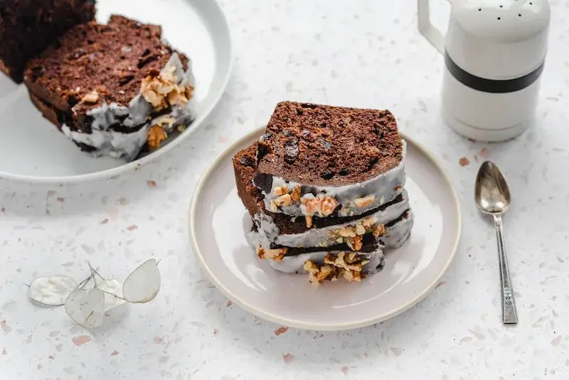 Proste ciasto mieszane łyżką – łatwy przepis na pyszny wypiek