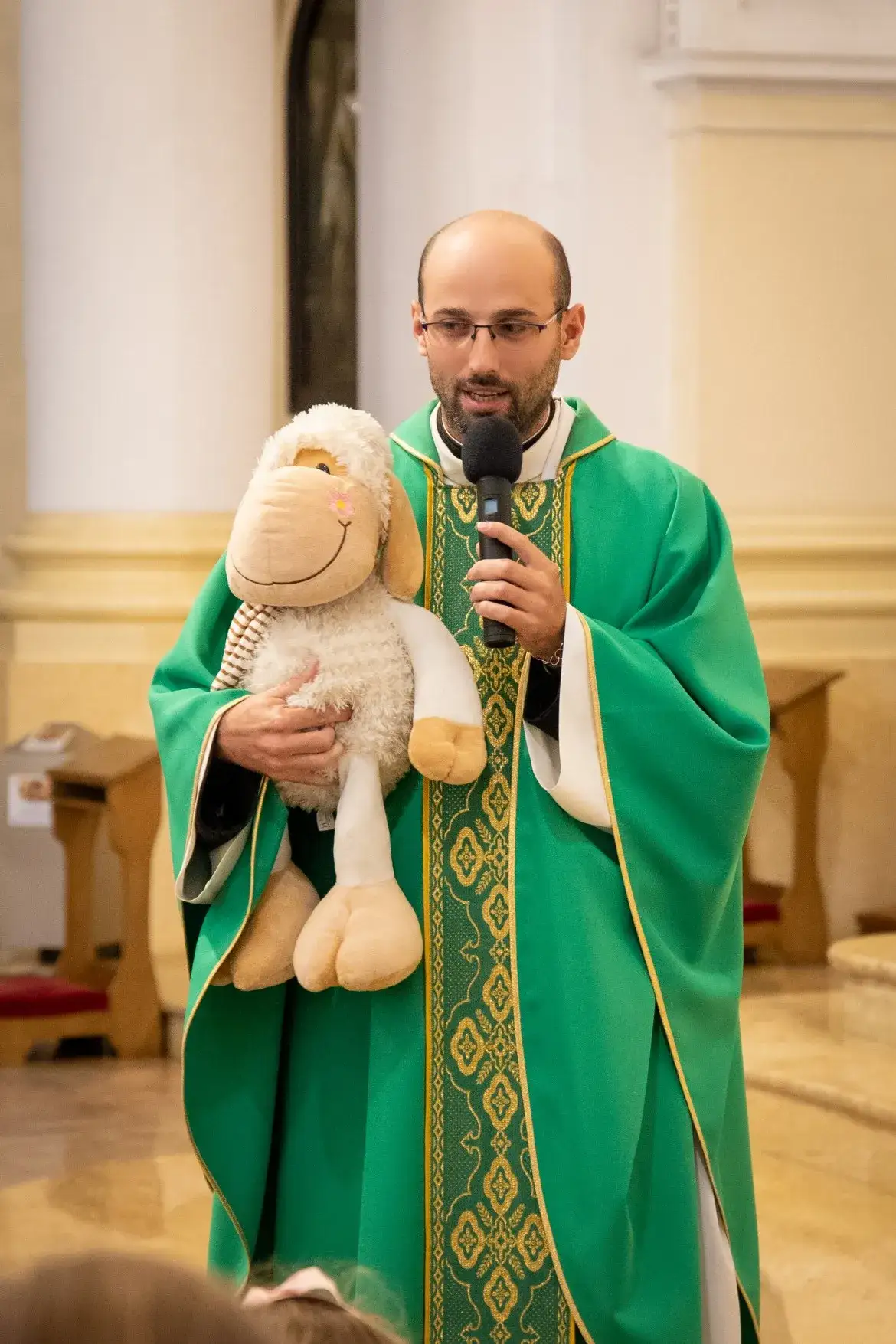 Gdzie znaleźć msze niedzielne w sobotę? Sprawdź kościoły i godziny nabożeństw