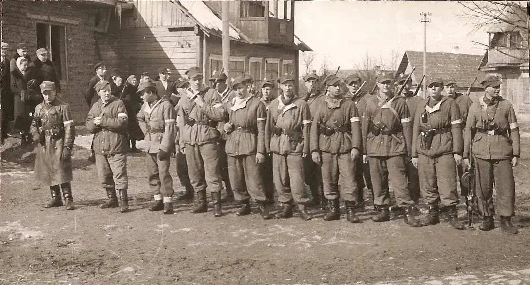 Co to jest wojna partyzancka? Historia, taktyki i wpływ na Polskę