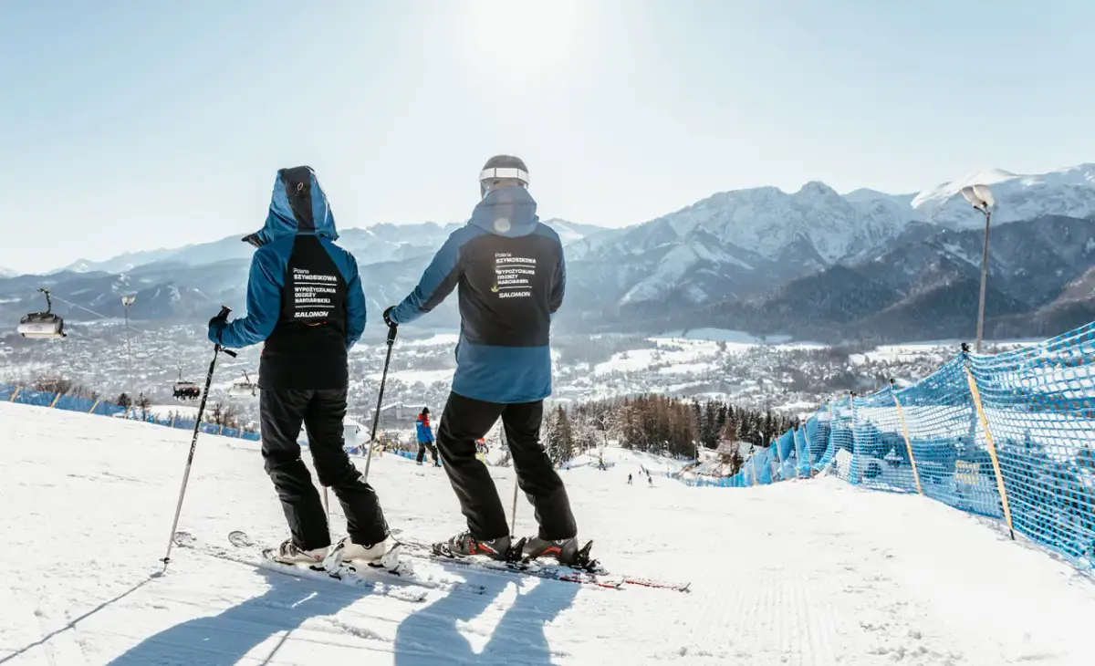 Wypożyczalnia odzieży narciarskiej w Zakopanem - najlepsze opcje na stok