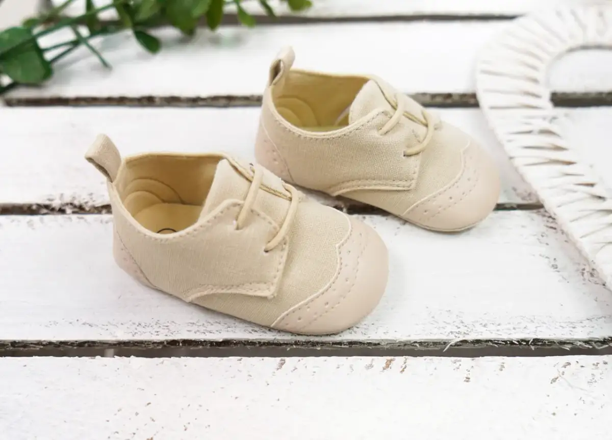 Eleganckie niechodki dla chłopca: idealne buciki na wyjątkowe okazje