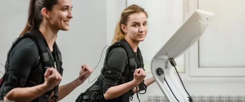 Trening EMS na czym polega - odkryj tajniki efektywnej elektrostymulacji