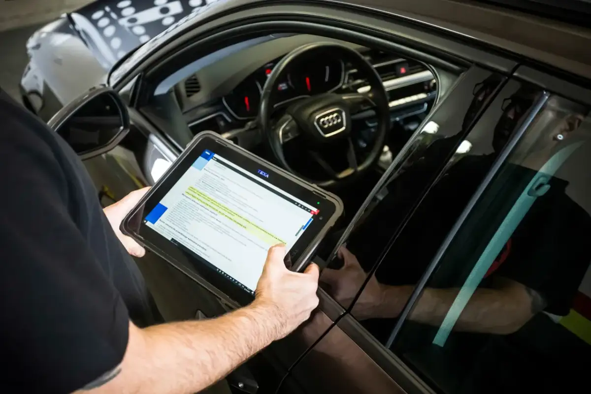 Ile kosztuje pranie samochodu? Sprawdź ceny i uniknij przepłacania!