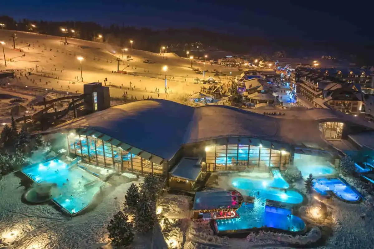 Gdzie kupić termy najtaniej? Ranking sklepów i najlepsze oferty