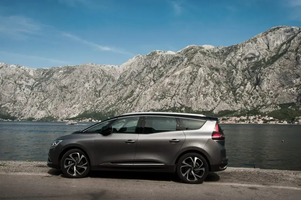 Najlepsza trasa do Czarnogóry: uniknij kosztownych błędów w podróży