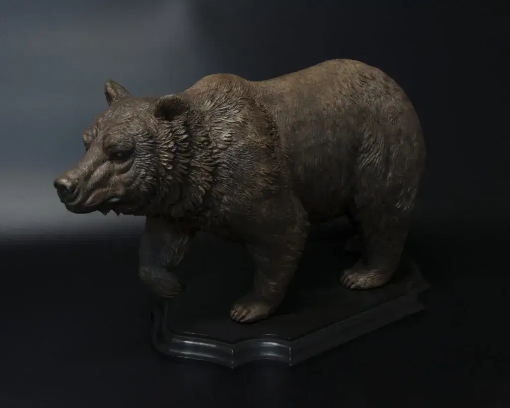 Rzeźba niedźwiedzia: Fascynujące przykłady i ich historia w sztuce