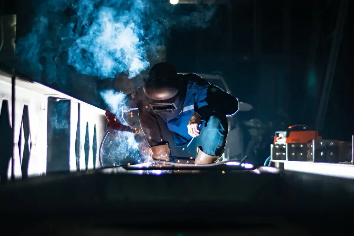 Palniki uniwersalne – kiedy warto sięgnąć po rozwiązanie do różnych zastosowań?