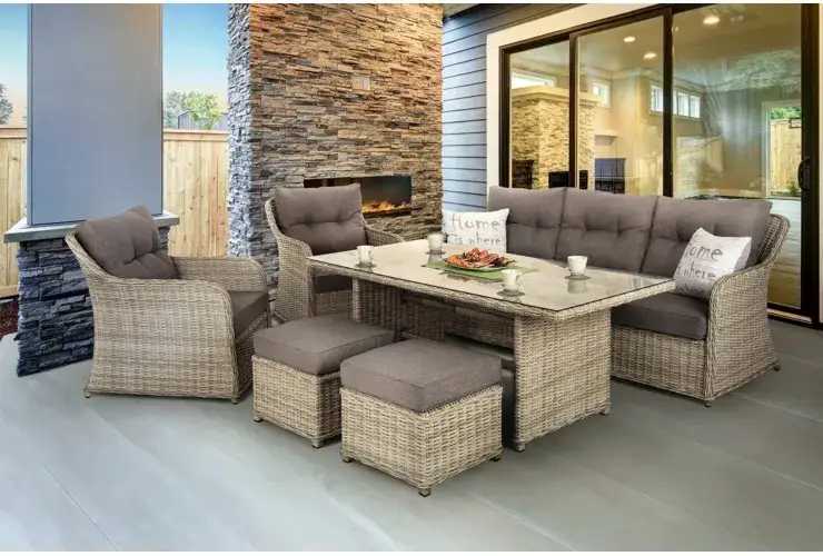 Jak dbać o meble ogrodowe w sezonie?