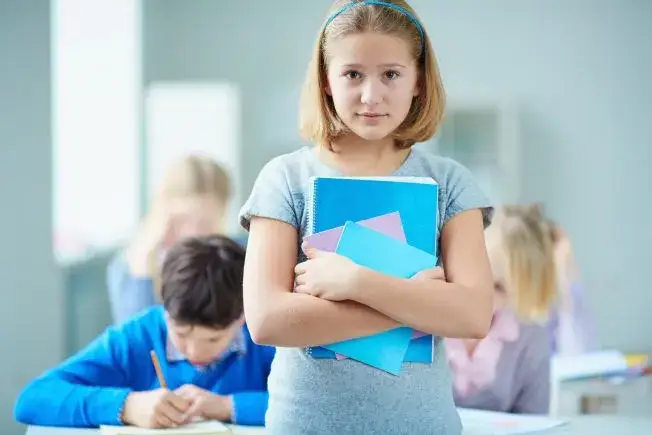 Jak napisać uzasadnienie wniosku o wydłużenie etapu edukacyjnego, by uniknąć problemów?