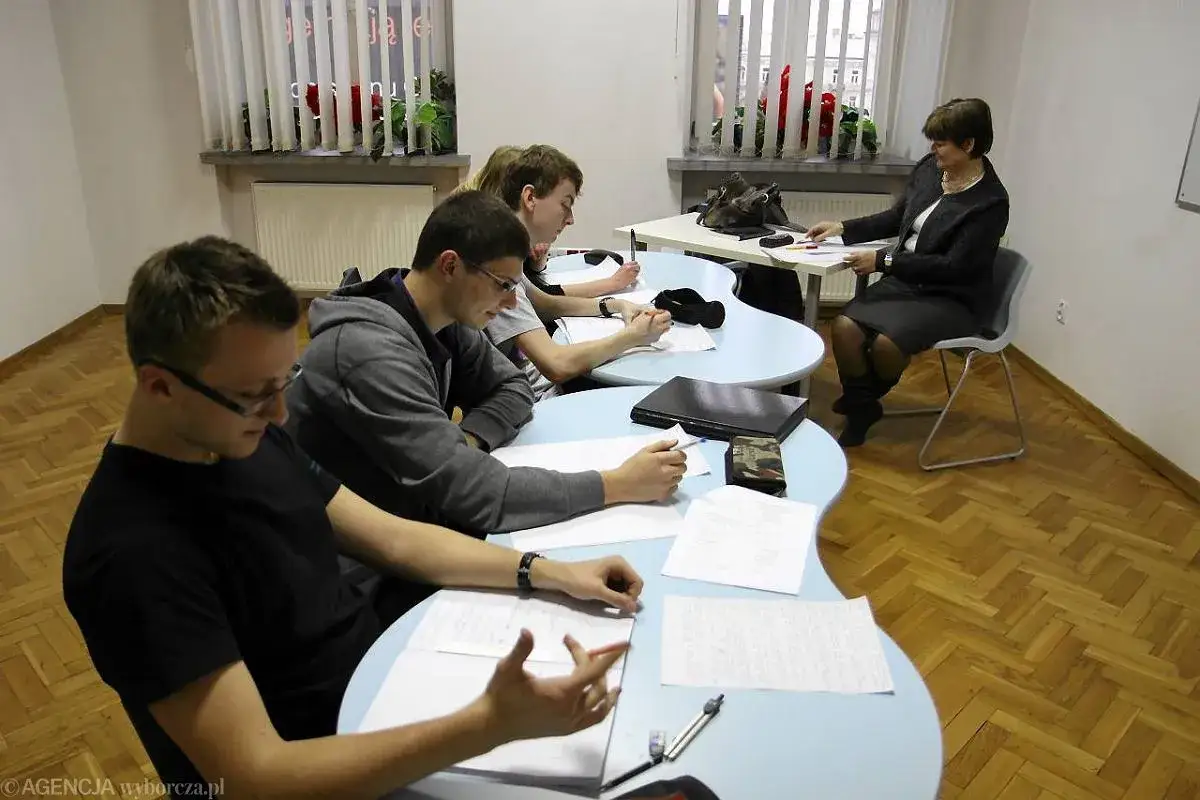 Czy korepetycje są legalne? Sprawdź, co musisz wiedzieć, aby uniknąć problemów