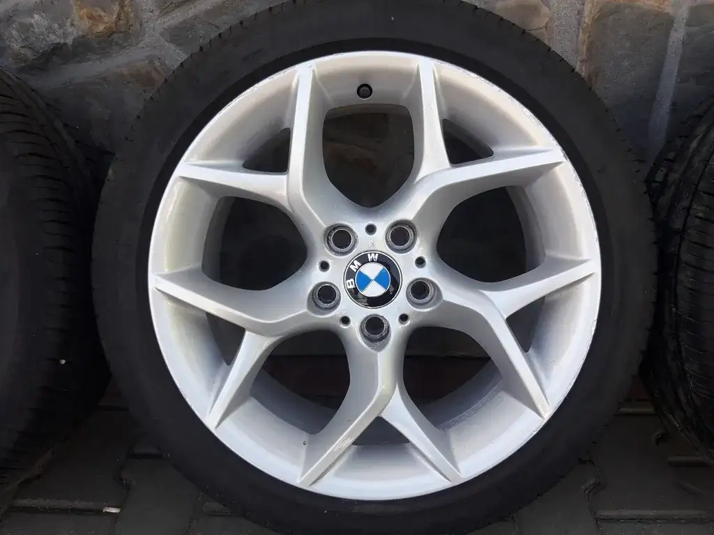 Jakie felgi do BMW X3 F25 - idealne rozwiązania na każdą potrzebę