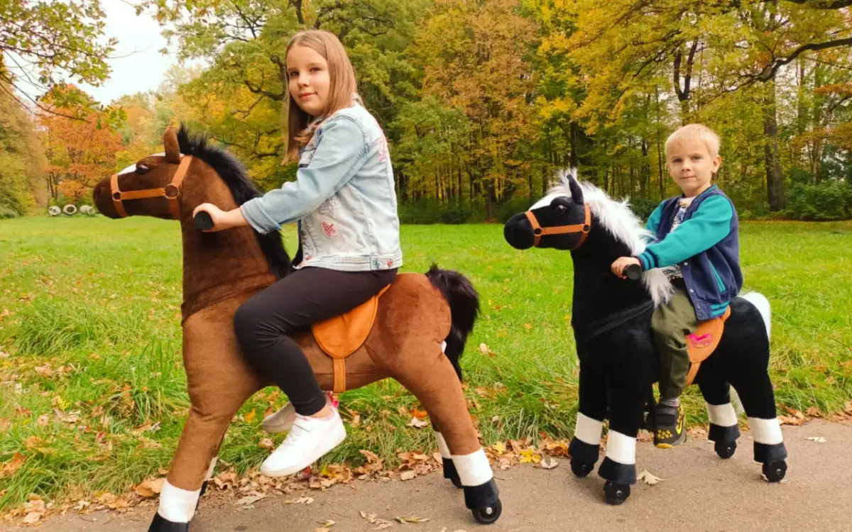 Najlepsze zabawki kon dla dzieci - jakie wybrać i gdzie kupić