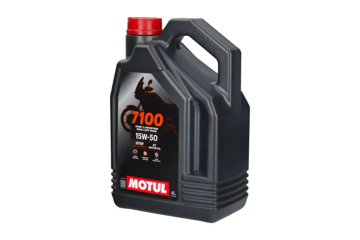 Motul 7100 15W50 - najlepszy olej do motocykli, który chroni silnik