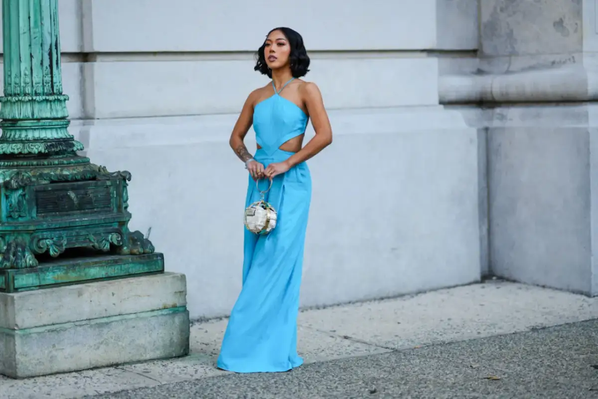 Jak się modnie ubrać na wesele - najlepsze stylizacje i trendy 2025