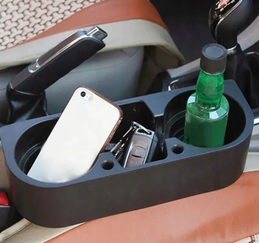 Najlepsze uchwyty na napoje do samochodu - uniknij rozlania i bałaganu