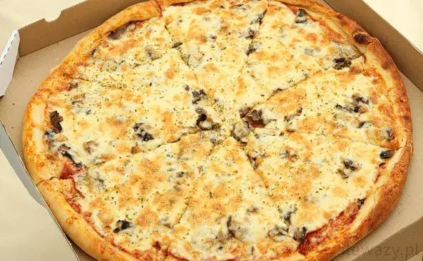 Kaloryczność pizzy 40 cm: Ile kcal? Konkretne liczby i fakty
