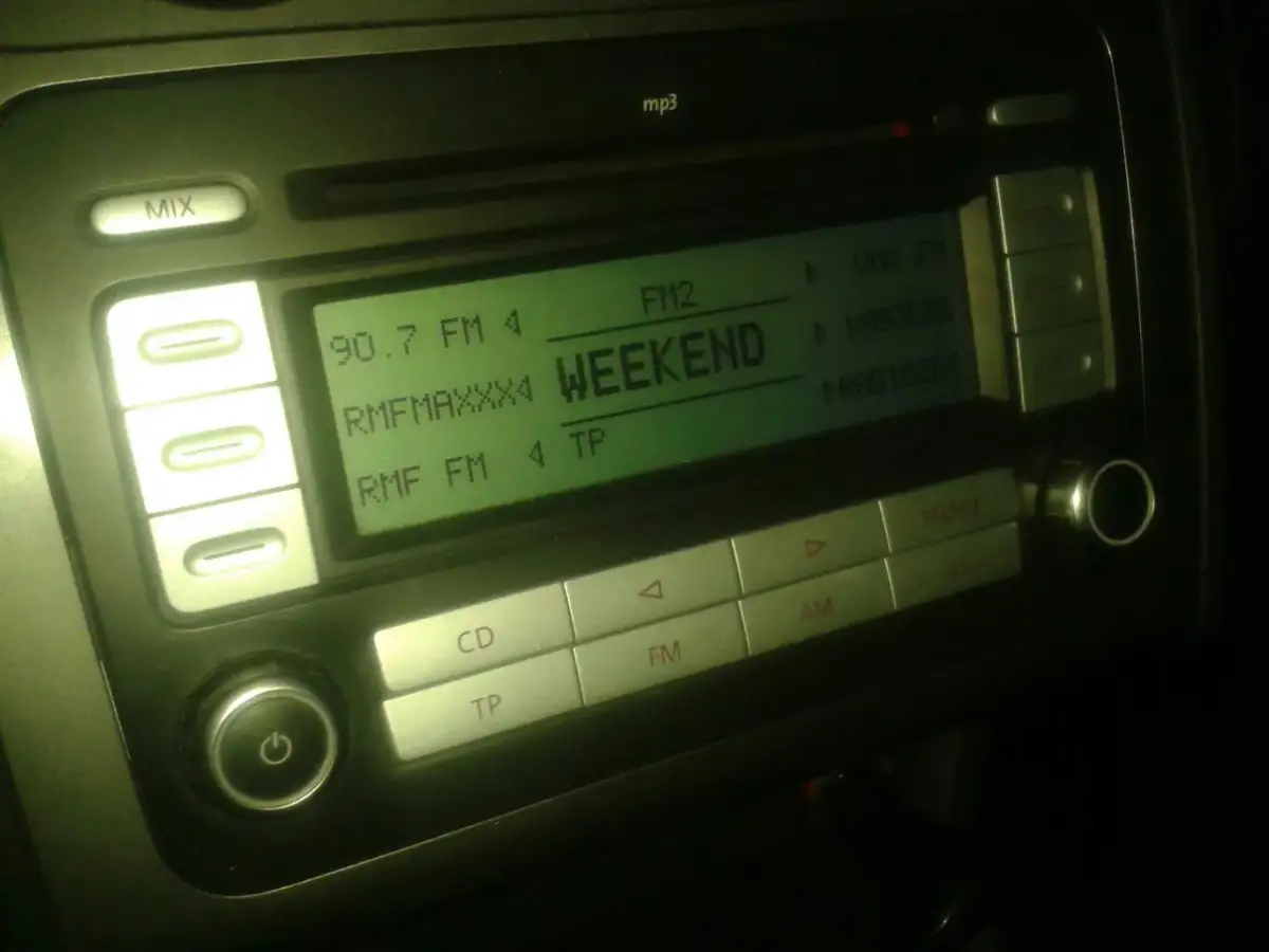 Rozładowuje się akumulator? Znajdź "złodzieja prądu" sam!