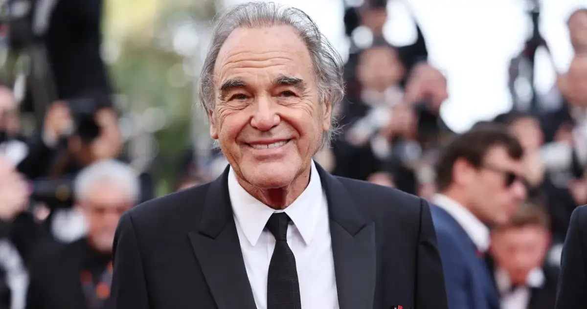 Oliver Stone: Odpowiedź na hasło "Oliver, reżyser" + filmy