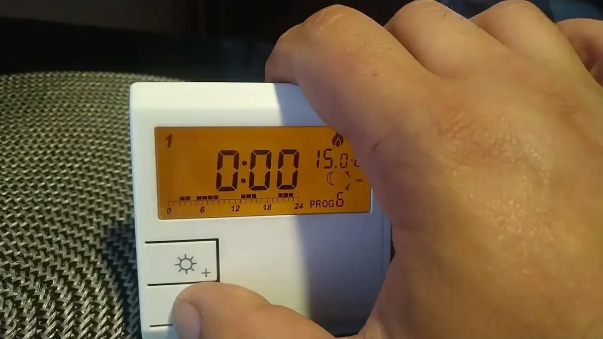 Jak skonfigurować sterownik Salus? Pełny poradnik i rozwiązania