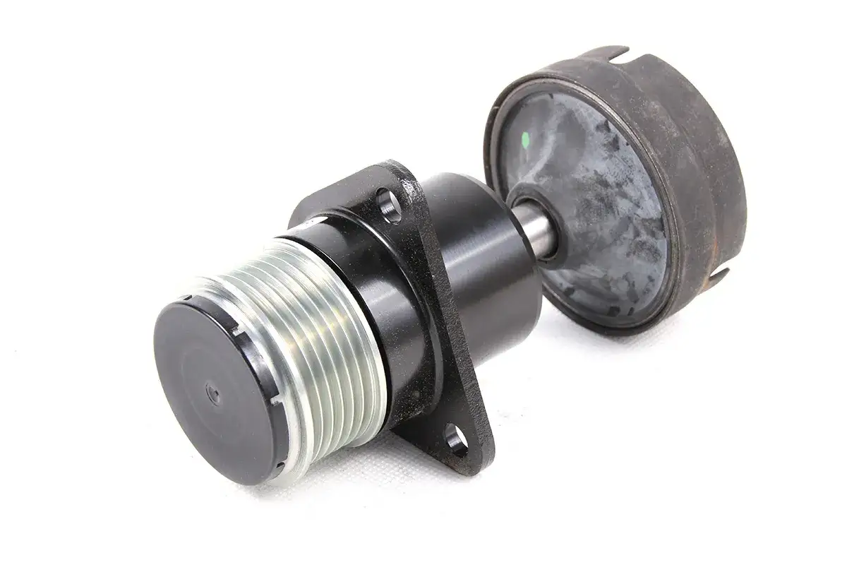 Sprzęgło alternatora bez klucza? Poznaj metody i uniknij pułapek!