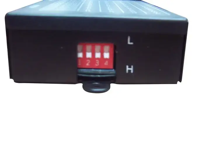 Na jaką częstotliwość ustawić transmiter FM, aby uniknąć zakłóceń?