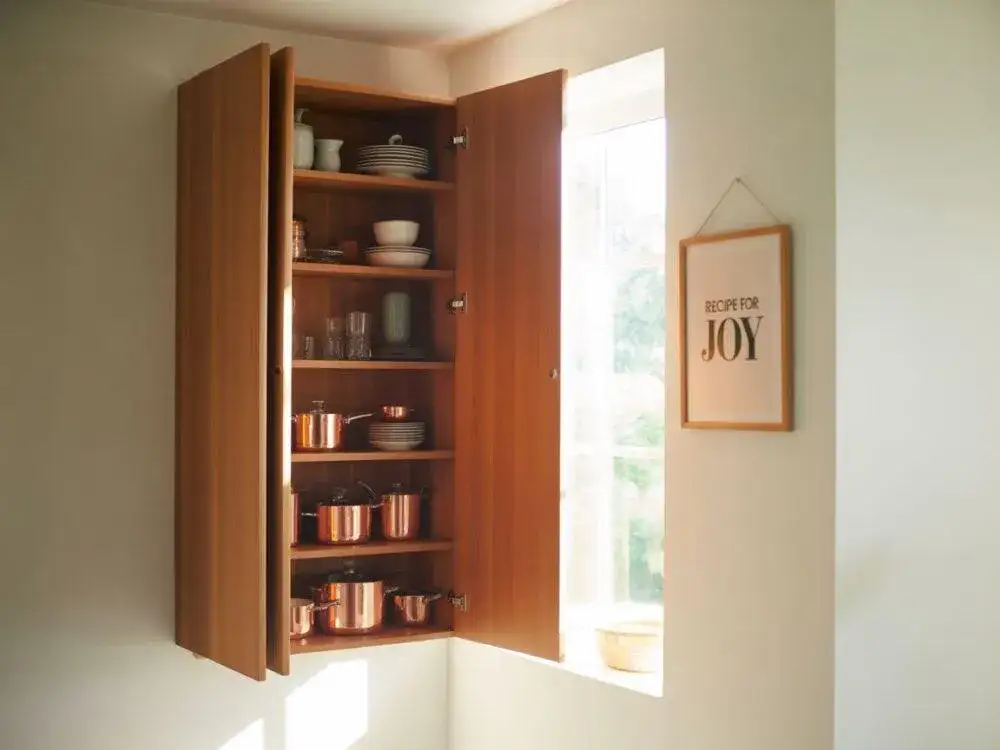 Samodzielna szafka narożna: Poradnik krok po kroku