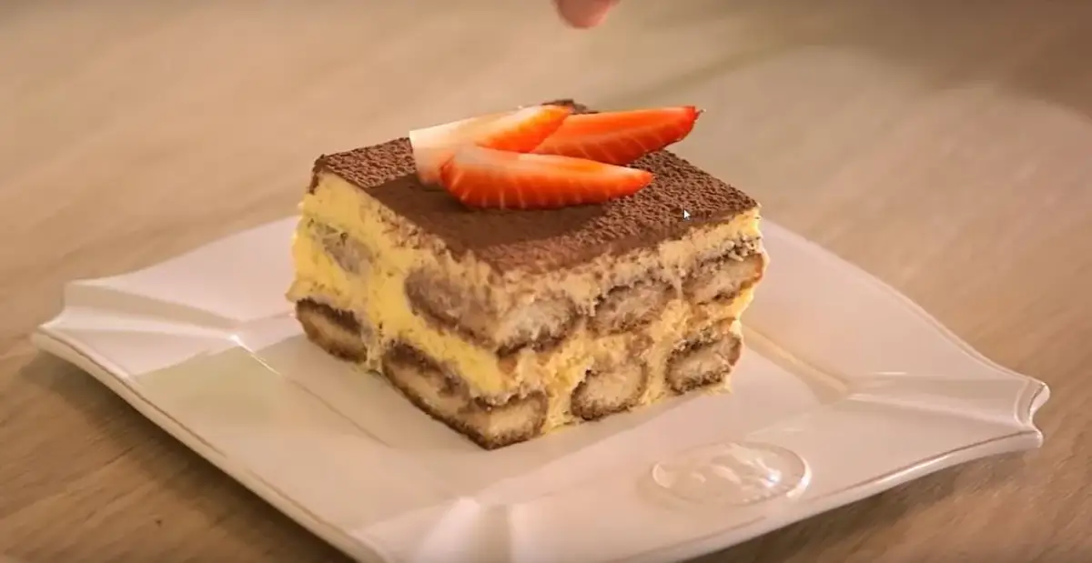 Tiramisu: przepis krok po kroku. Zrób idealne bez wpadek!