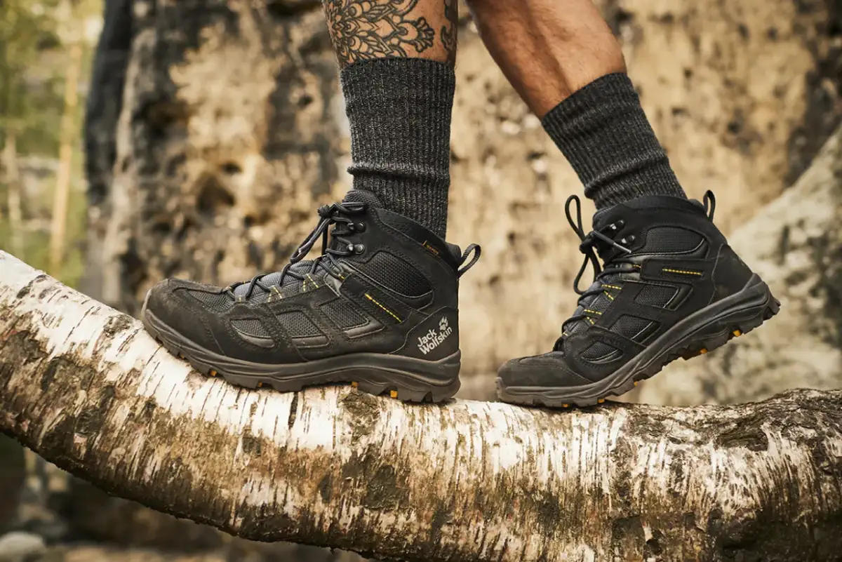 Buty trekkingowe: co to jest i jakie mają cechy? Poradnik